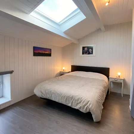Maison A Avec Jardin Et Terrasse *