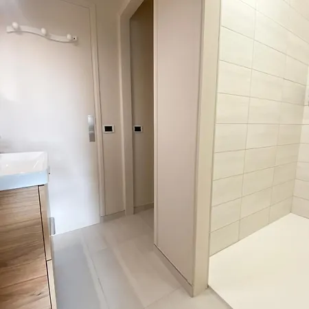 Maison A Avec Jardin Et Terrasse